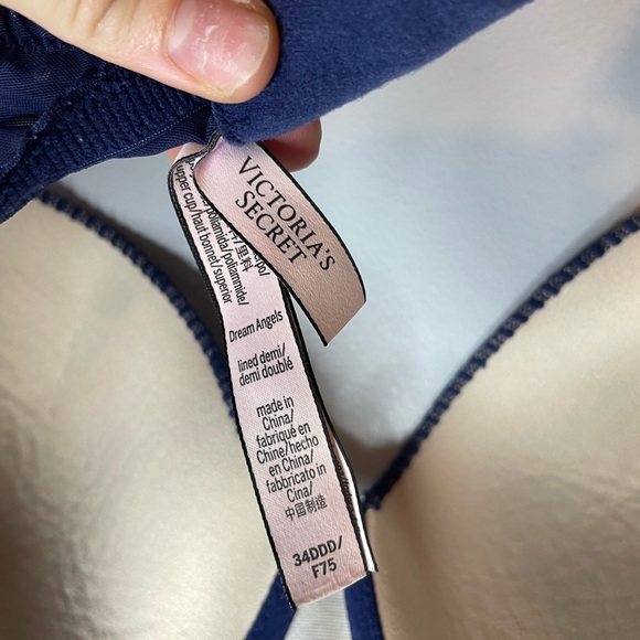 Victoria Secret Dream Angels Lined Demi Lace Bra 34DDD - Picture 2 of 3